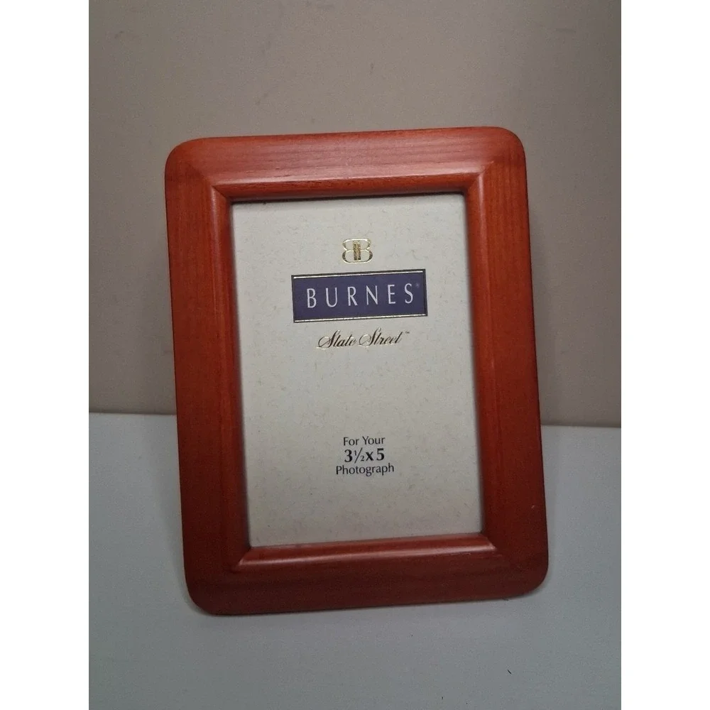 Burnes State Street 3.5x5 Wood Picture Frame Cherry Finish Tabletop Wall Decor